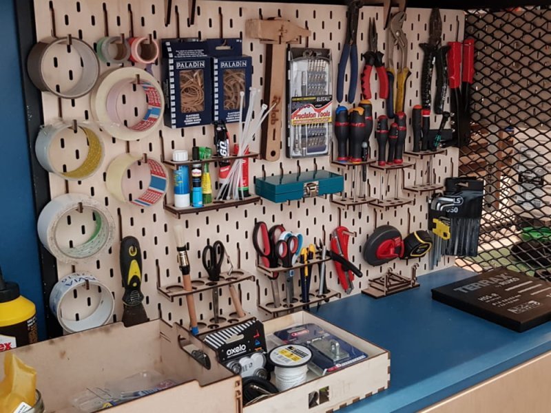 Painel Ferramentas Pegboard03
